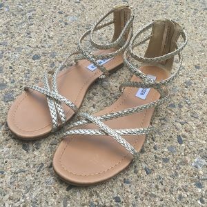 steve madden gold strapped zip sandals